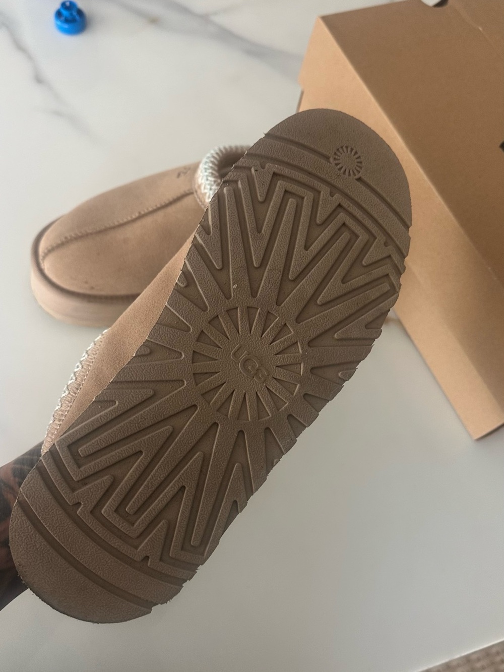 UGG W Tazz Slip-On Clog - Sand - Picture 6 of 7